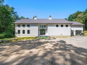 41 Myrtle St, Norfolk MA 02056