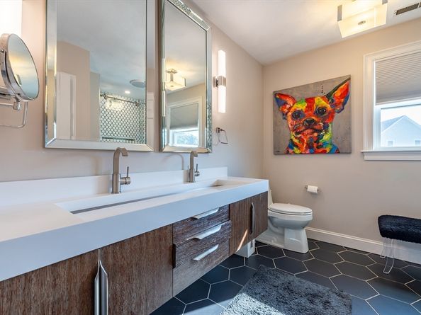 2 Nollet Dr, Andover MA 01810