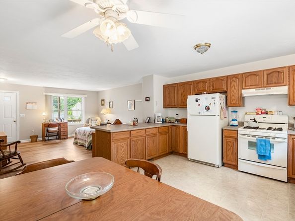 30 Ridge Drive 30, Middleboro MA 02346