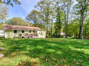 26 Avery Heights Drive, Holden MA 01520