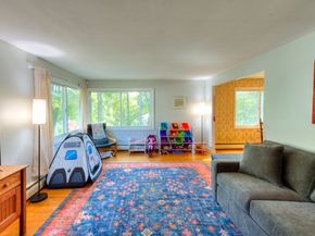 26 Avery Heights Drive, Holden MA 01520