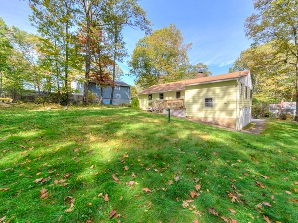 26 Avery Heights Drive, Holden MA 01520
