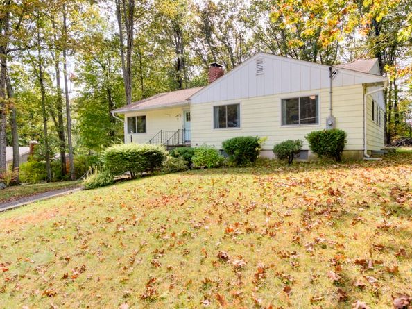 26 Avery Heights Drive, Holden MA 01520