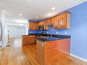 47 Alder St 6, Waltham MA 02453