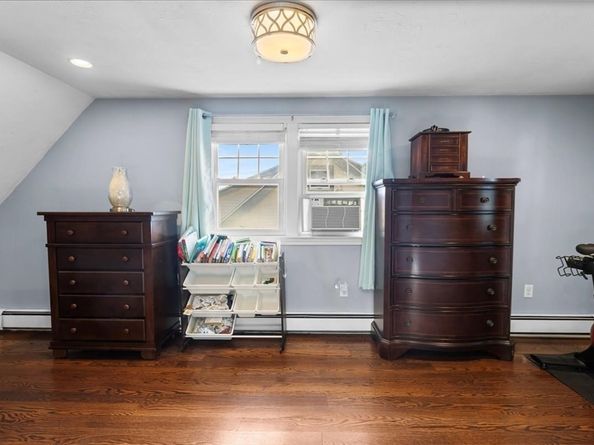 83 Edgemont Rd, Braintree MA 02184