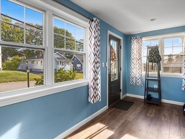 83 Edgemont Rd, Braintree MA 02184