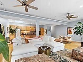 950 Dorchester Ave