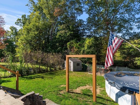 71 Glendale, Worcester MA 01602