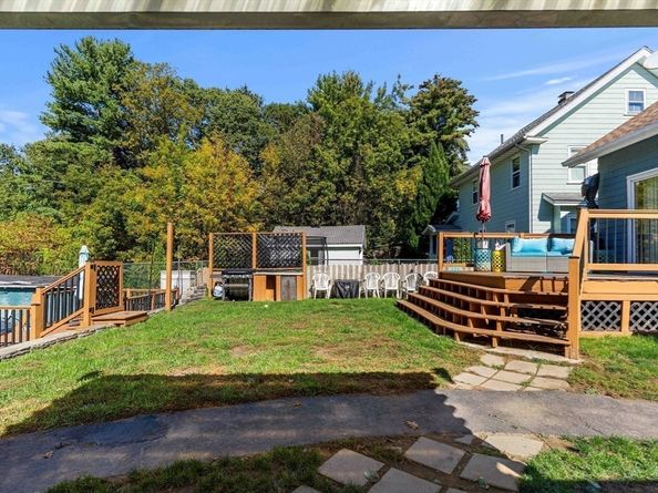 71 Glendale, Worcester MA 01602