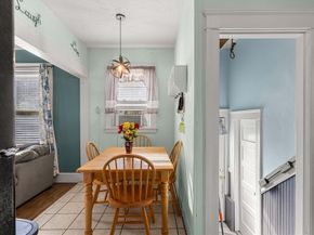 71 Glendale, Worcester MA 01602