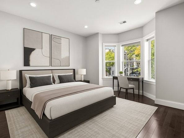 301 Saratoga St 2, Boston MA 02128