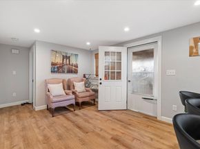 19 Highland Ter, Worcester MA 01602