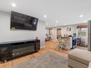 19 Highland Ter, Worcester MA 01602