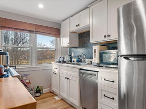 19 Highland Ter, Worcester MA 01602