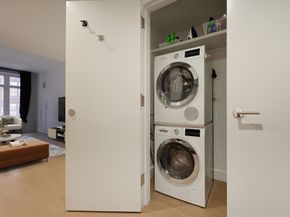 100 Lovejoy Wharf 5P, Boston MA 02114