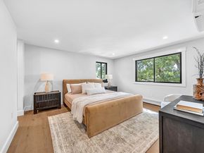 935 Washington St 8, Newton MA 02460