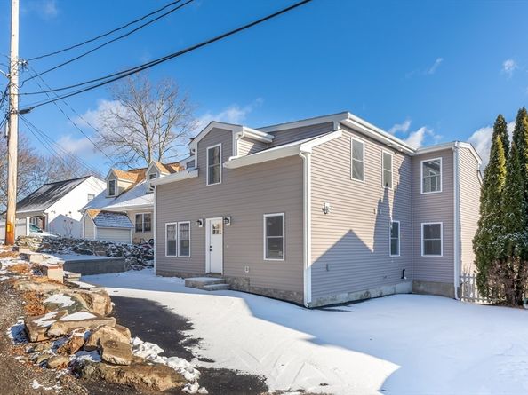 23 Hillcrest St, Waltham MA 02451