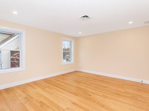23 Hillcrest St, Waltham MA 02451
