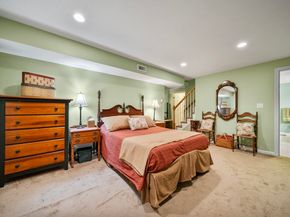 69 Farquhar Road, Sturbridge MA 01566