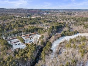 69 Farquhar Road, Sturbridge MA 01566