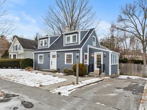 53 Perkins St, Stoneham MA 02180