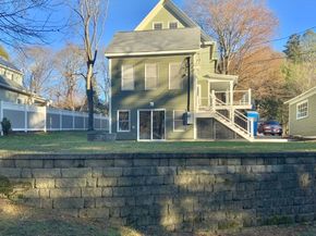 59 Beechmont St, Worcester MA 01609