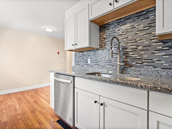 51 Rouville Ave, Gardner MA 01440