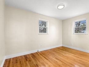 51 Rouville Ave, Gardner MA 01440