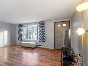 5 Catherine St, Clinton MA 01510