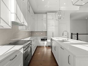 20 Mechanic Square 3, Marblehead MA 01945