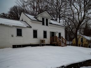 121 Spring St, Athol MA 01331