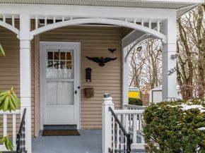 225 Wallingford Avenue, Athol MA 01331