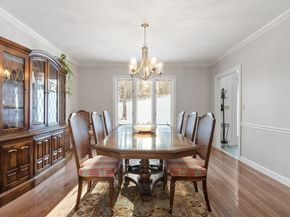 204 Old Farm Rd, Leominster MA 01453