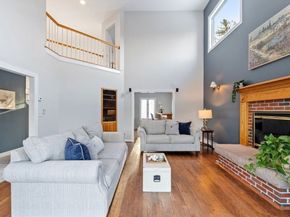 204 Old Farm Rd, Leominster MA 01453