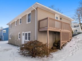 58 Wedgewood Rd, Worcester MA 01602