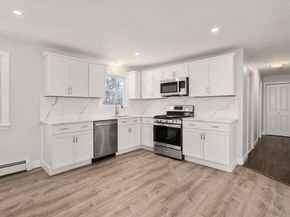 58 Wedgewood Rd, Worcester MA 01602