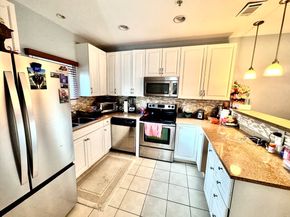 906 Alder Way 906, North Andover MA 01845