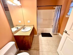 906 Alder Way 906, North Andover MA 01845