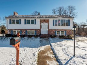 11 Ocean View Drive, Gloucester MA 01930