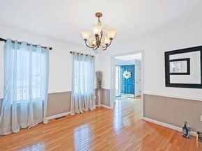 16 Heron Ln, Hopedale MA 01747