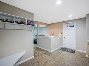 16 Heron Ln, Hopedale MA 01747