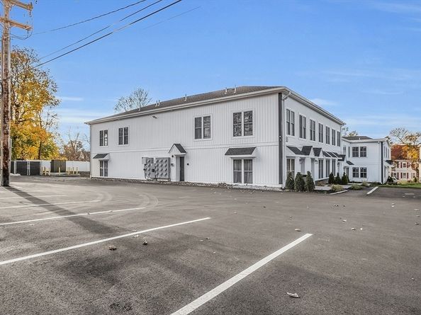 50 Frankfort St 16, Fitchburg MA 01420