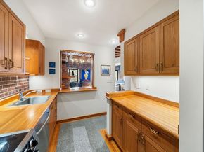 436 Lewis Wharf 436, Boston MA 02110