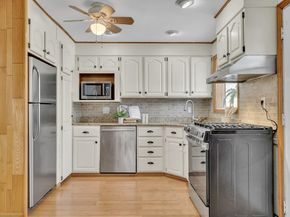 55 Francis Wyman Rd, Burlington MA 01803