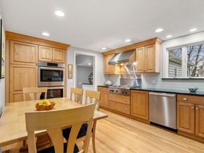 37 Standish Rd, Needham MA 02492