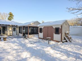 95 Rindone St, Holbrook MA 02343