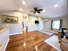 7 Central St, Saugus MA 01906