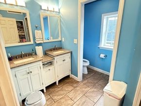 7 Central St, Saugus MA 01906