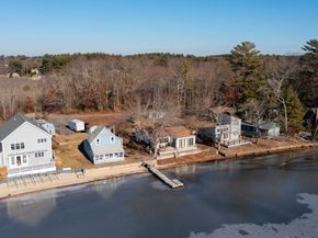 46 Blueberry Ln, Pembroke MA 02359