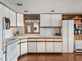 46 Blueberry Ln, Pembroke MA 02359